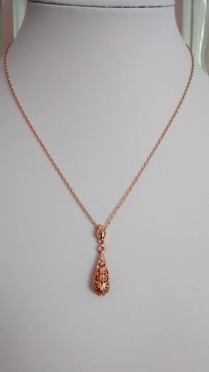 Pendant and Earrings Set