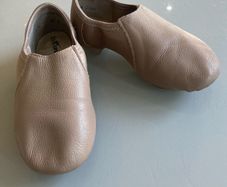 Kids caramel dance leather shoes
