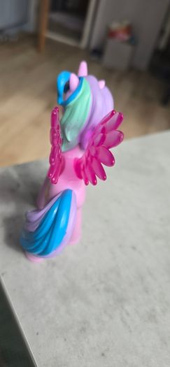 Large 5 inch Princess Celestia Moulded Vinyl Figure MLP G4 My Little Pony 2010