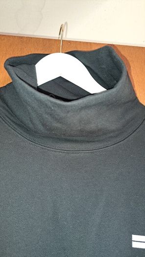 Human Collective Sweater. Size L ( New)