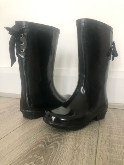 rain boots