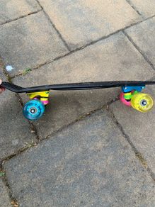 Kids Light Up Skateboard and Protective Pad Set