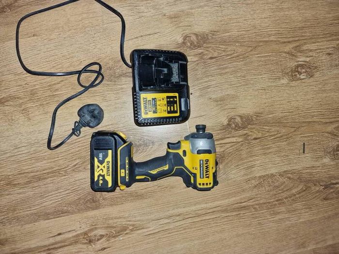 dewalt impact driver
