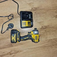 dewalt impact driver