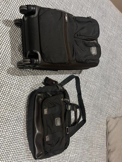 Tumi Luggage Set