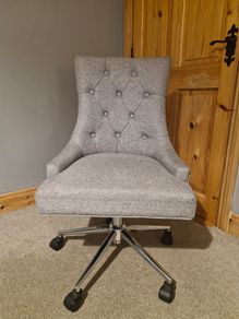 Bedroom/Desk Chair