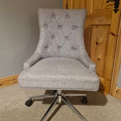 Bedroom/Desk Chair