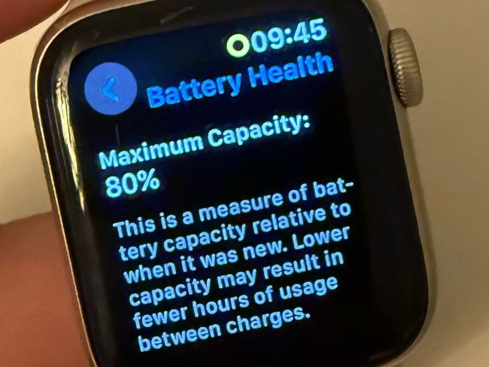 Apple Watch SE 2nd Gen 40mm Cellular