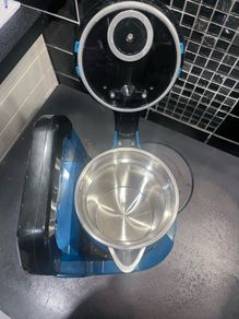 Makita Twin 18V (36V) Li-ion LXT Kettle, Portable, Batteries and Charger Not Included,