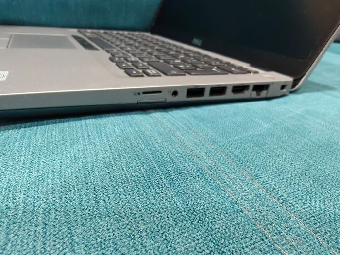 Dell Latitude 5411 | i7 | 16GB | 256GB | Nvidia 2GB  | 14" FHD | Win11