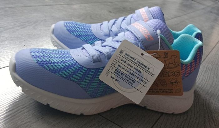 New trainers skechers