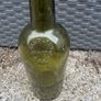 Clubland white port Bottle Image 2