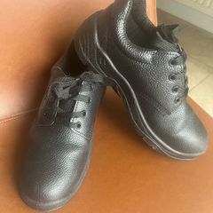 safety shoes