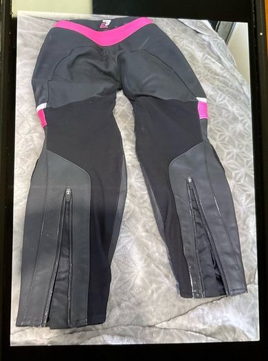 Ladies motorcycle leather suit