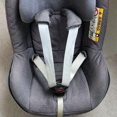 Maxi Cosi Pearl Pro iSize + FamilyFix2 base