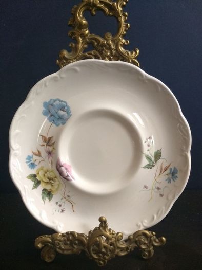 Fabulous J&G Meakin Coffee Set for Six in the Sterling Shape and a Pretty Floral Pattern Called "Springfield"