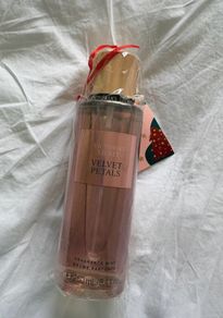 Victoria Secret Velvet Petals 250mls fragrance mist