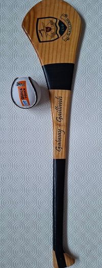 New 24" Galway Hurl &  Quick Touch Sliotar