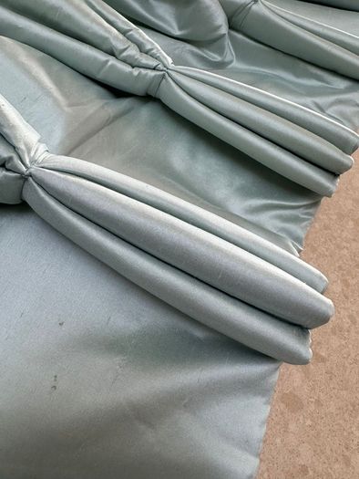 Colefax & Fowler Lucerne Silk INTERLINED Curtains 89 inch d x 118 inch w  2 Pairs Available