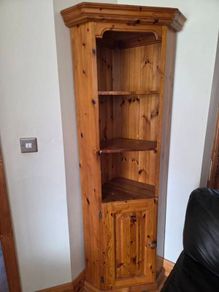 Solid pine corner unit