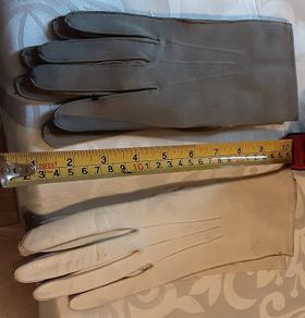 3 x ladies gloves, buy the glove stretcher save ten euros