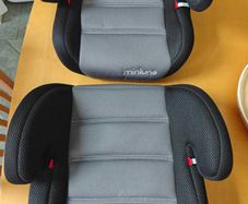 Car booster seats x2