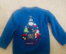 Minecraft Christmas jumper age 6