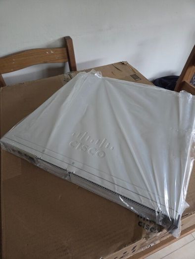 Cisco Catalyst C8300-1N1S-6T Edge Router (No Licence)