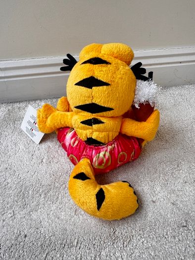 Garfield Cat Beach Red Shorts Ice Cream approx. 22 cm. Used Please see photos