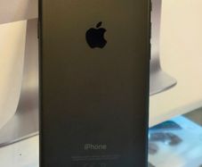 Apple iPhone 7 32GB Black Locked to Vodafone (Battery: 84%)