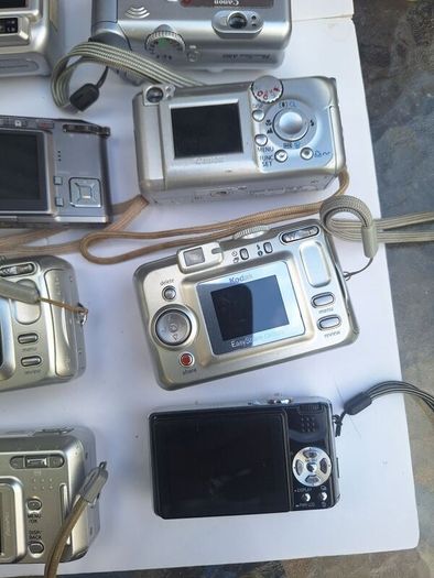 Joblot of digital cameras