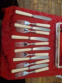 vintage flatwear