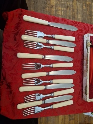 vintage flatwear