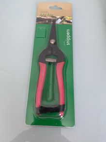 New Garden Snippers
