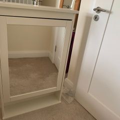 Bathroom cabinet