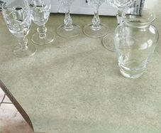 4 crystal items Killarney crystal wine glass 6.00 euro , set of 2 bohemine crystal cherry galsses no stamp 12.00 euro. set of 2 bohemine crystal liqieuer galsses no stamp 12.00 euro.