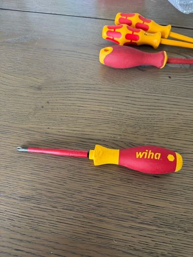VDE Screwdrivers PH/PZ2