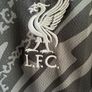 Liverpool goalkeeper jersey Image 8