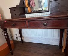 antique dressing table