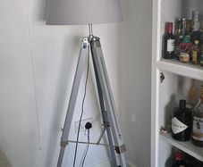 floor lamp
