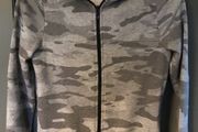 Tesco boys grey camouflage hoodie aged 9-10 years