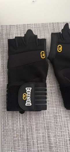 gym gloves