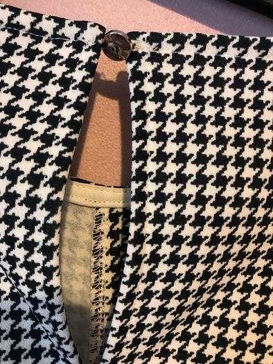 H&M houndstooth top