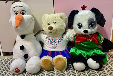 Build A Bear(BAB) Plush in Winter/Christmas theme outfit
