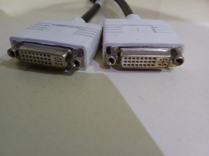 Splitter Cable DMS to Dual DVI