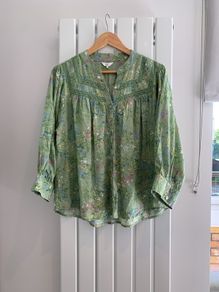 Cotton Traders sage floral blouse (U.K. 16)