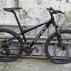 Carrera Vengeance Mountain Bike Disc Brakes & Front Suspension
