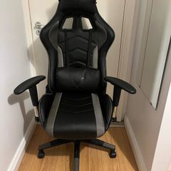 Game chair