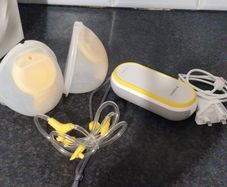 Medela Freestyle Hands-Free Double Electric Breast Pump