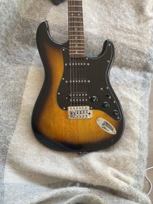 Squier Fender Stratocaster